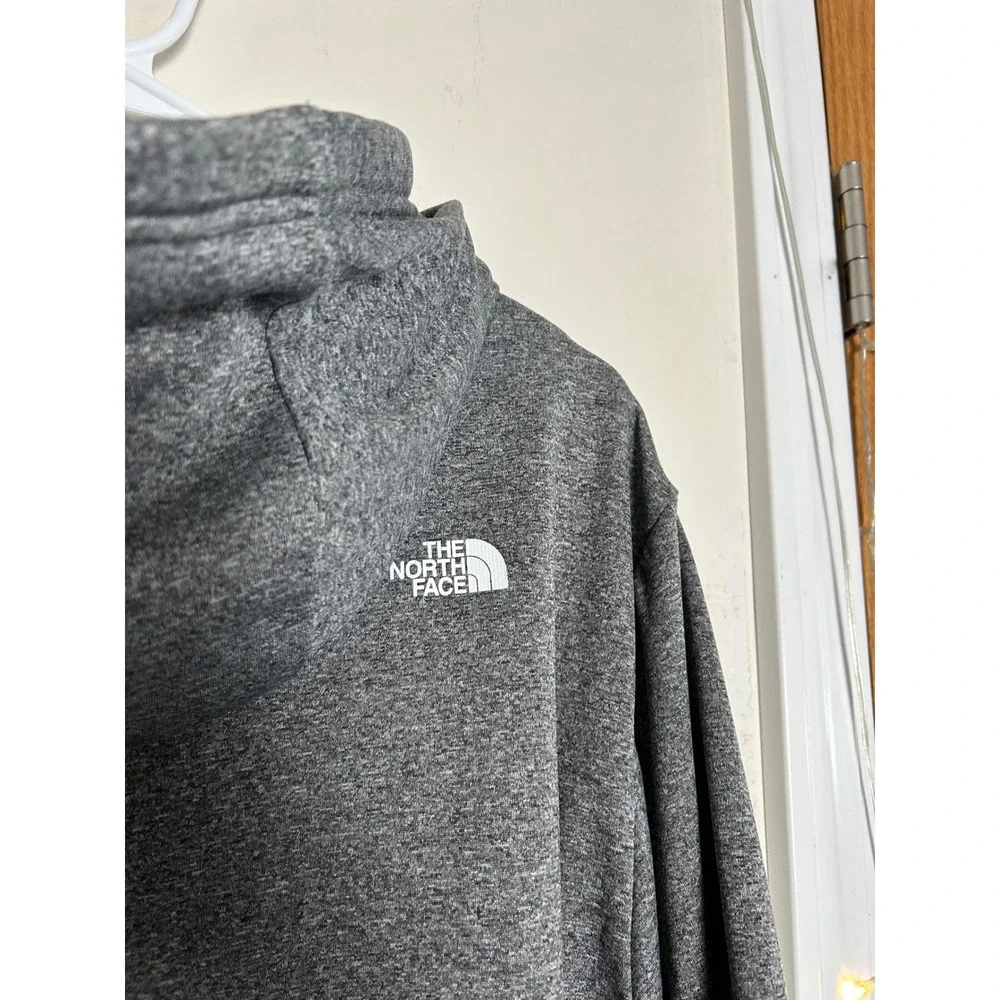 The North Face Men's Grey Hoodie XXL Pullover Logo Front Pocket‎ Casual Basic